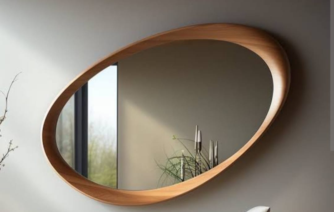 Elegant Decorative Wall Mirror